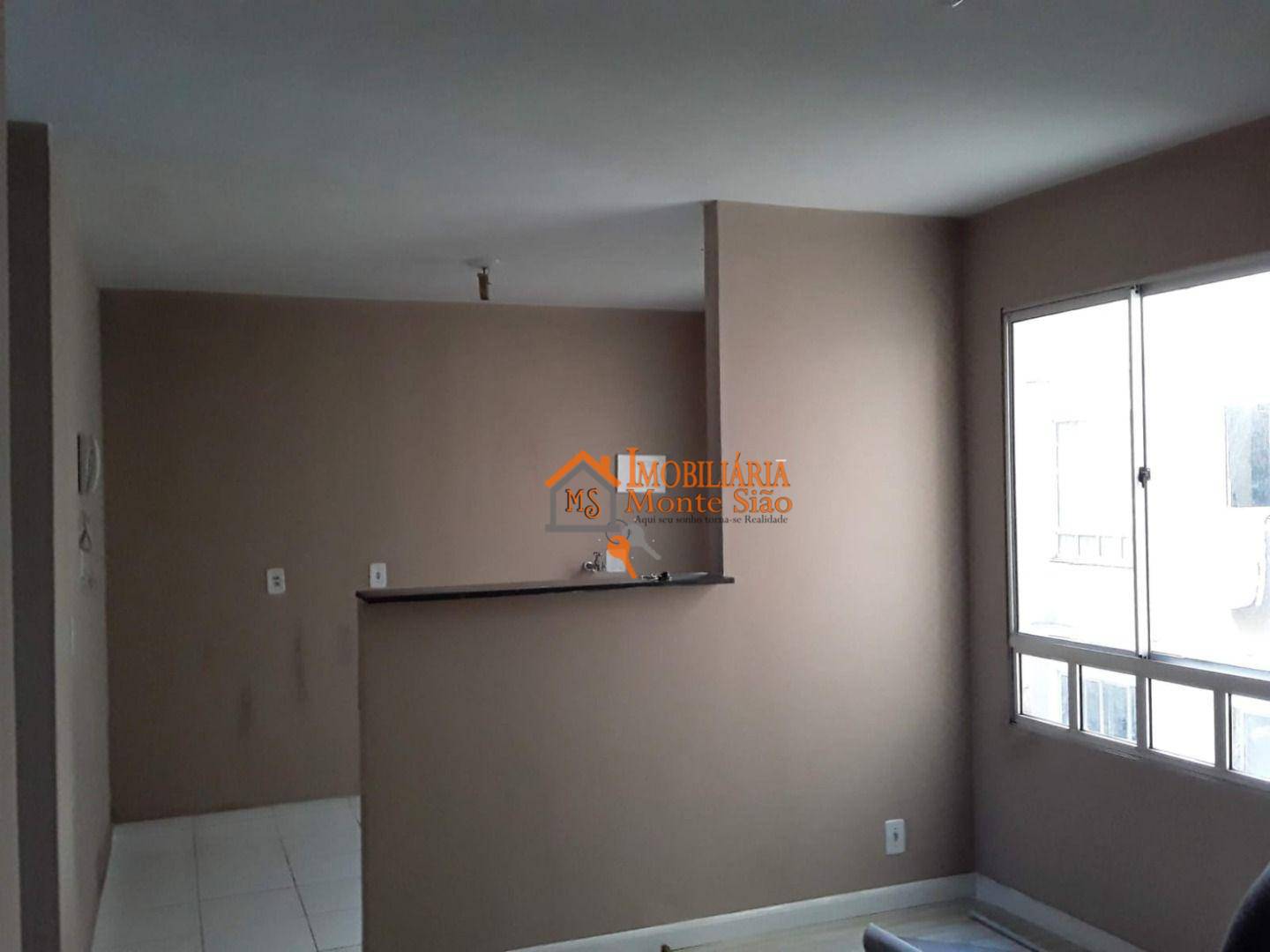 Apartamento à venda com 2 quartos, 42m² - Foto 3