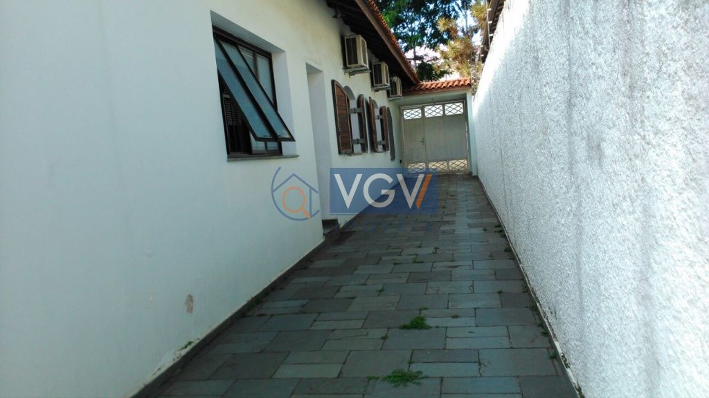 Casa à venda com 3 quartos, 280m² - Foto 14