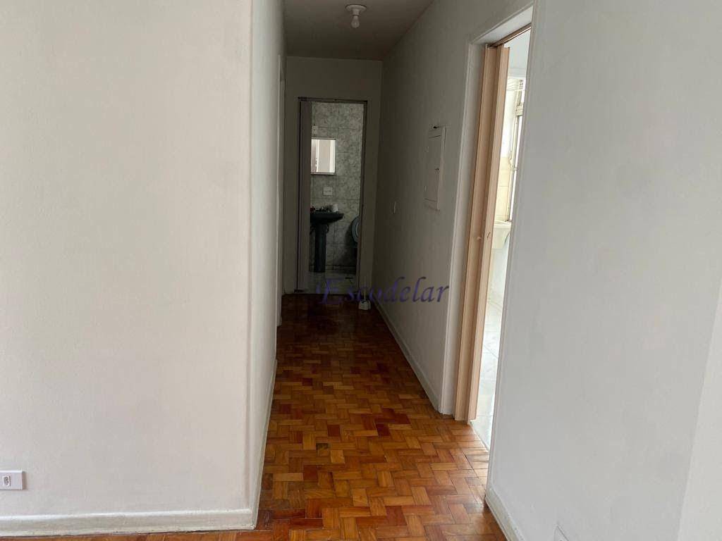 Apartamento à venda com 2 quartos, 60m² - Foto 7