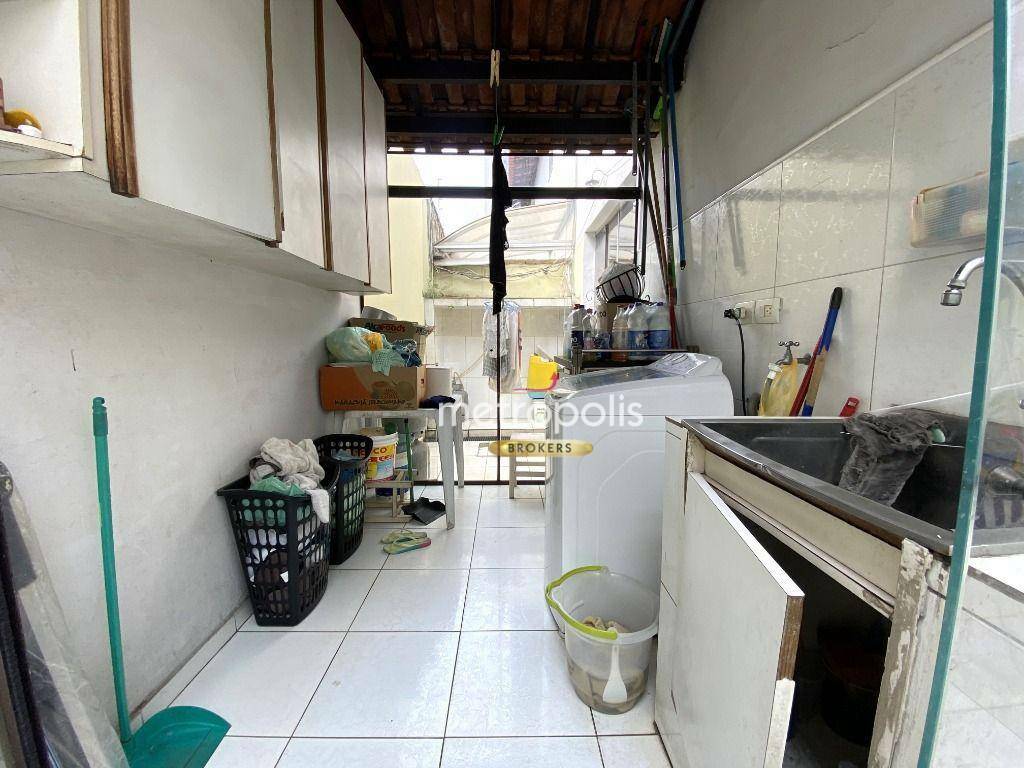 Sobrado à venda e aluguel com 4 quartos, 307m² - Foto 44