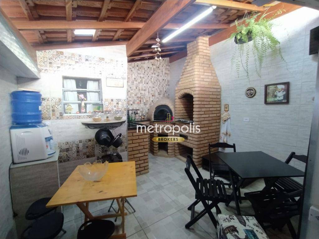 Casa à venda com 5 quartos, 250m² - Foto 18