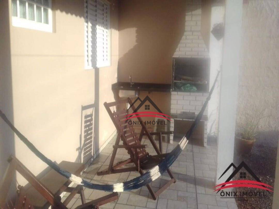 Casa à venda com 3 quartos, 120m² - Foto 5