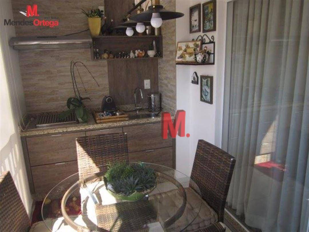 Apartamento à venda com 3 quartos, 105m² - Foto 8