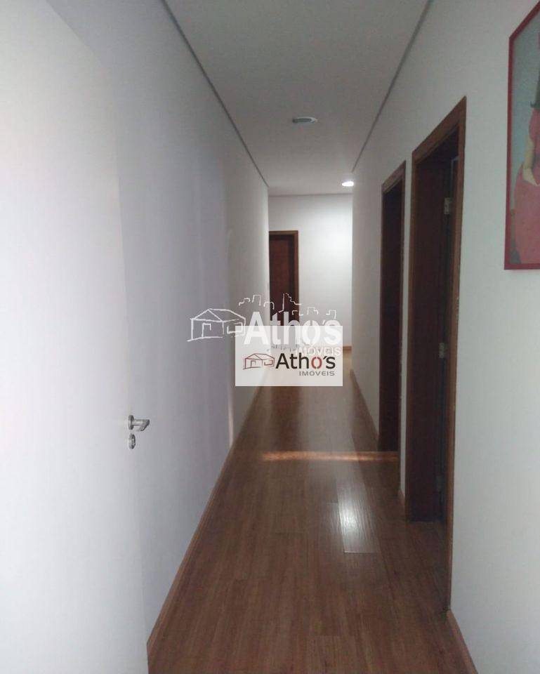 Chácara à venda com 5 quartos, 300m² - Foto 23