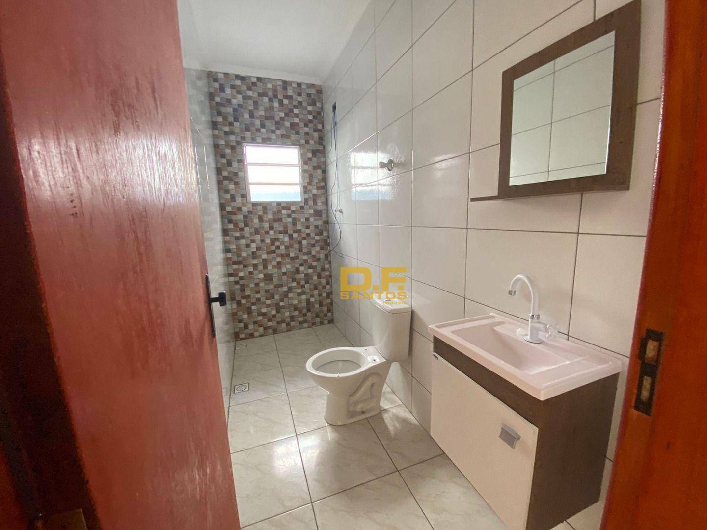 Casa à venda com 2 quartos, 70m² - Foto 8