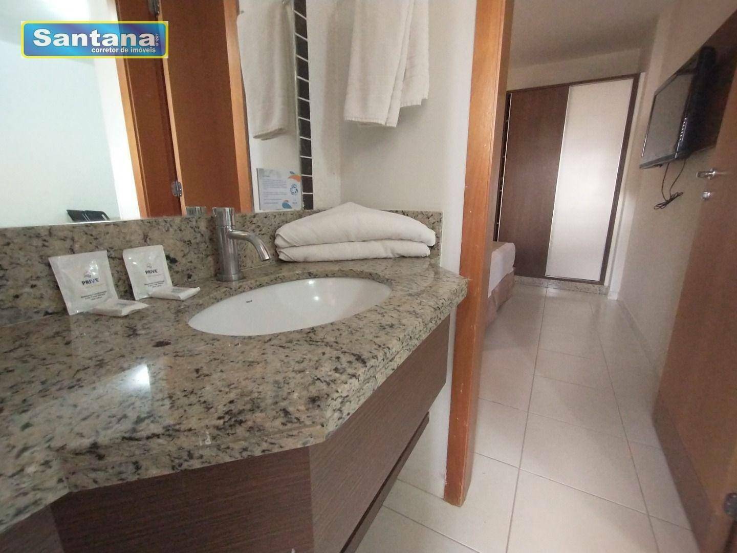 Apartamento à venda com 1 quarto, 42m² - Foto 11