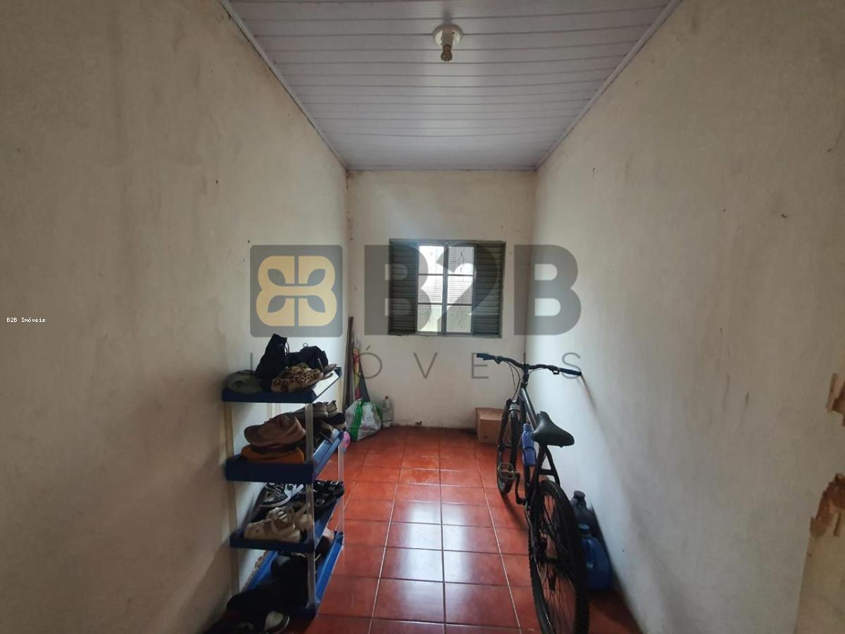 Casa à venda com 3 quartos, 191m² - Foto 7