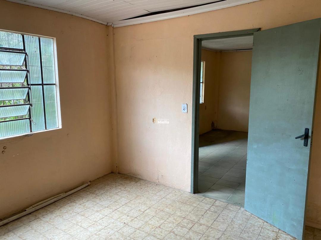 Casa à venda com 2 quartos, 100m² - Foto 4