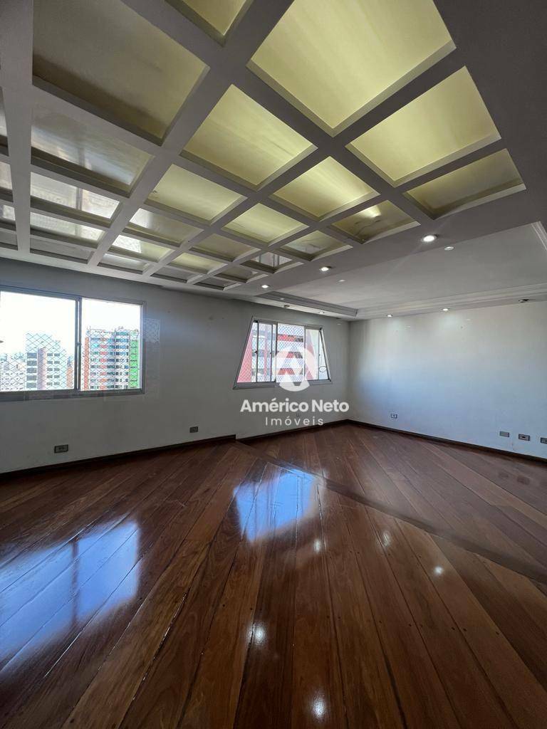 Cobertura à venda com 4 quartos, 200m² - Foto 3