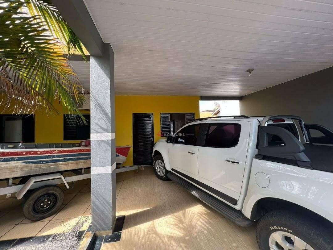 Casa à venda com 2 quartos, 163m² - Foto 4