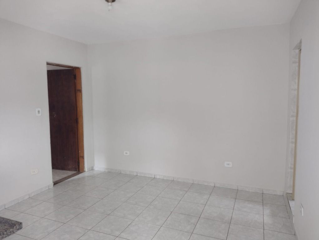 Casa à venda com 4 quartos, 150m² - Foto 5