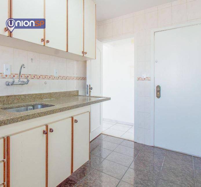 Apartamento à venda com 3 quartos, 82m² - Foto 18