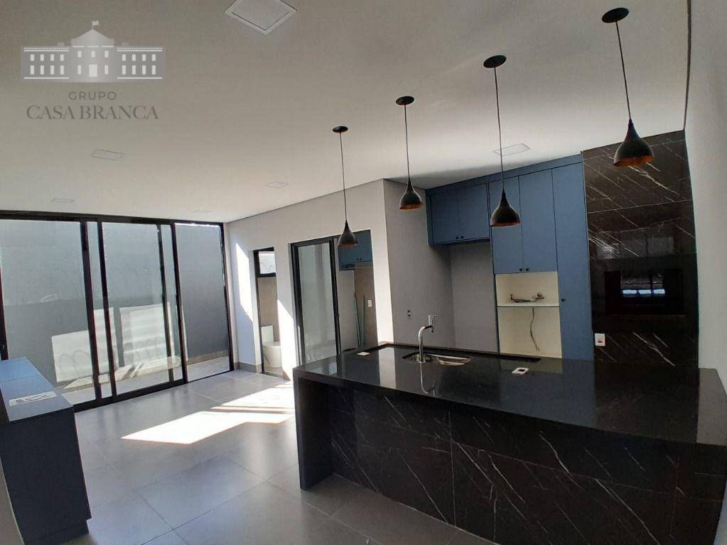 Casa à venda com 3 quartos, 141m² - Foto 6