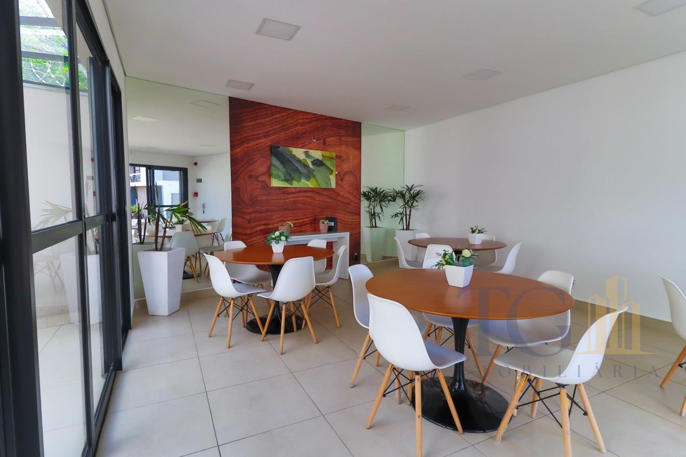 Apartamento à venda com 2 quartos, 56m² - Foto 31