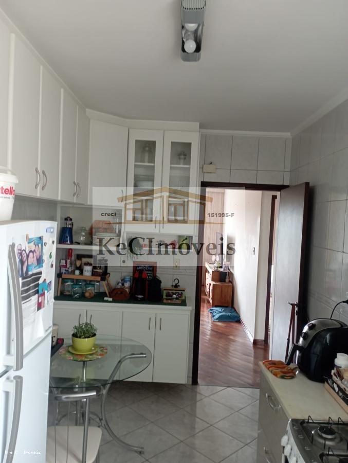 Apartamento à venda com 2 quartos, 72m² - Foto 1