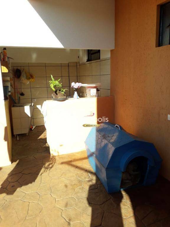 Sobrado à venda com 3 quartos, 1m² - Foto 40