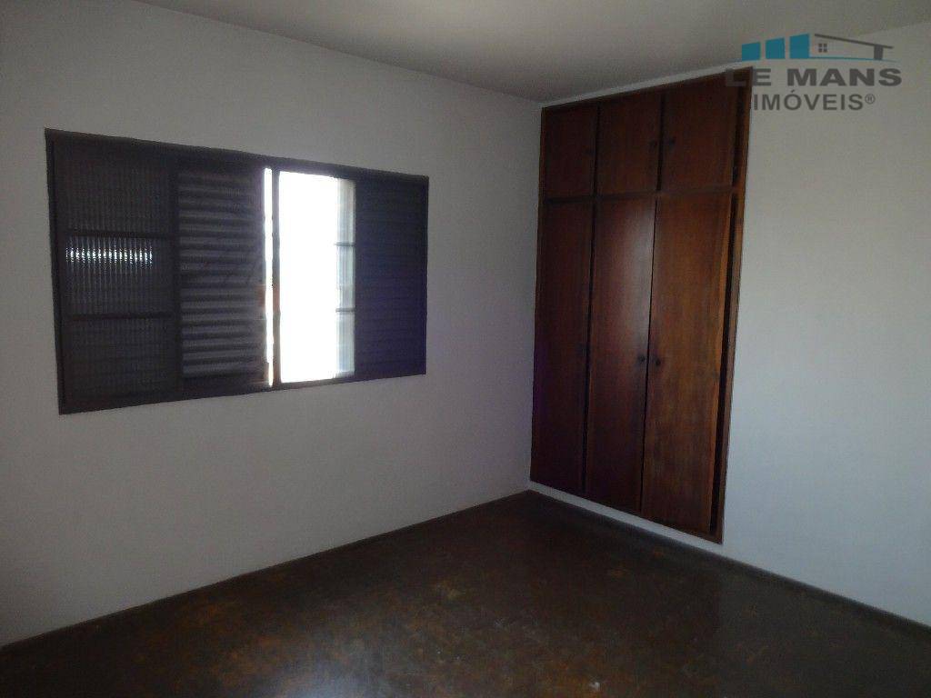 Casa à venda com 2 quartos, 122m² - Foto 10