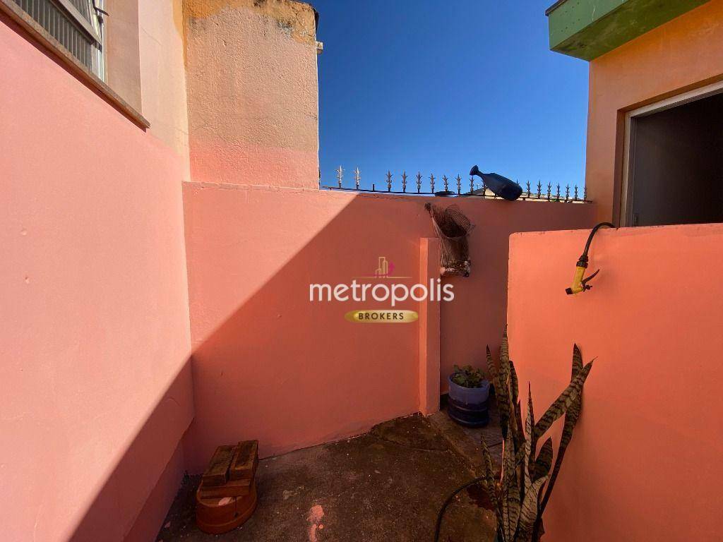 Sobrado à venda com 6 quartos, 270m² - Foto 31