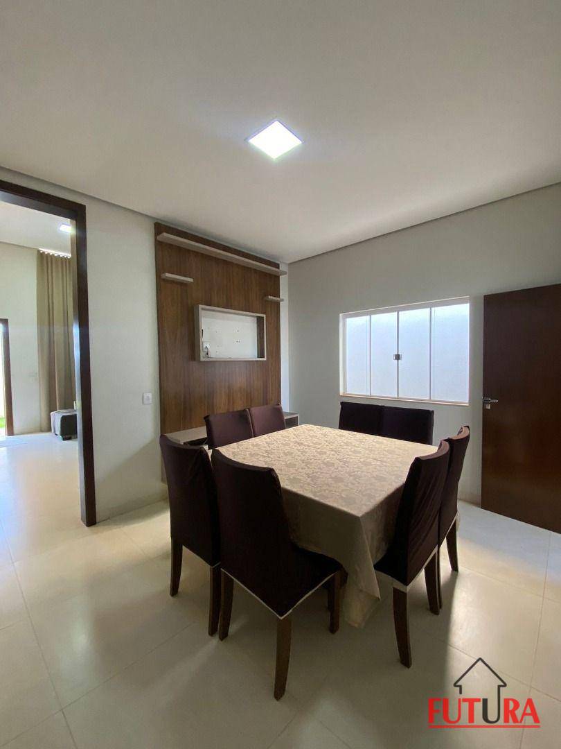 Casa à venda com 3 quartos, 171m² - Foto 4