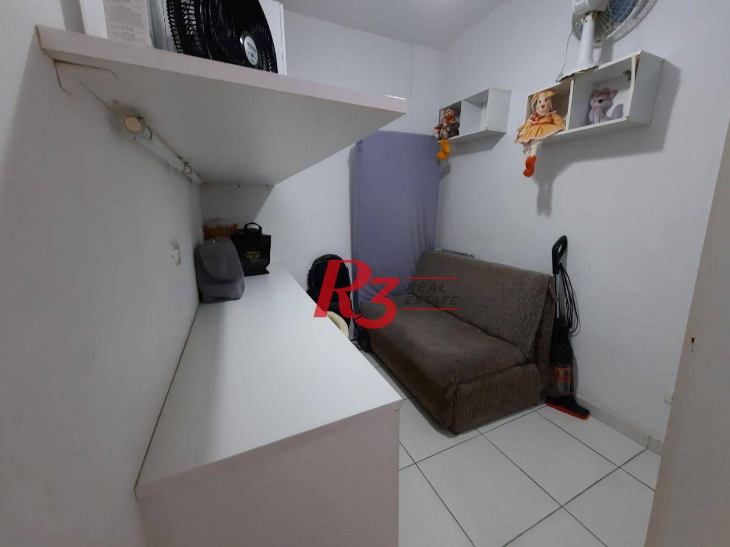 Apartamento à venda com 2 quartos, 78m² - Foto 11