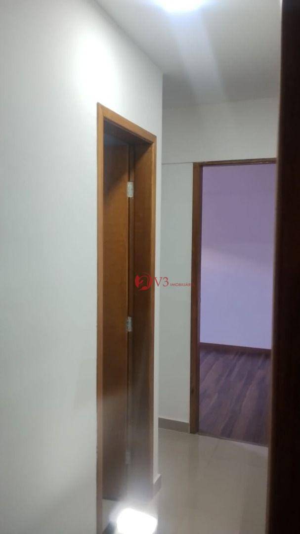 Apartamento à venda e aluguel com 2 quartos, 46m² - Foto 2