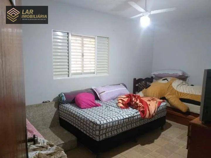 Chácara à venda e aluguel com 2 quartos, 200m² - Foto 8