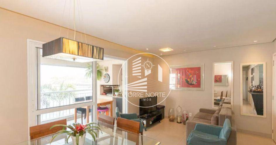 Apartamento à venda com 3 quartos, 95m² - Foto 1