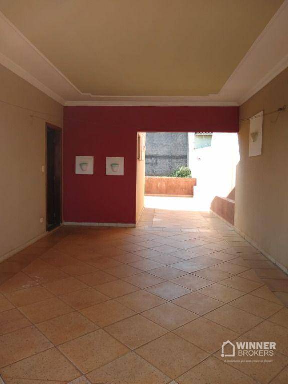 Casa à venda com 3 quartos, 100m² - Foto 8