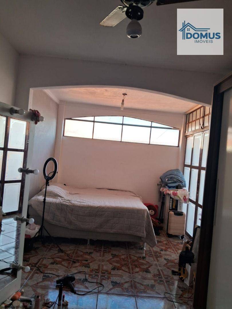 Sobrado à venda com 4 quartos, 204m² - Foto 9