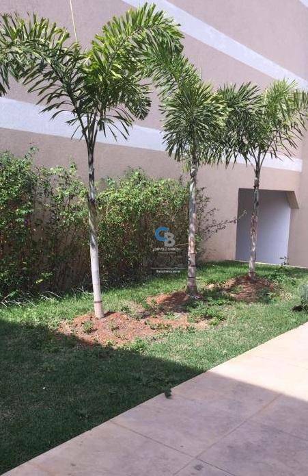 Sobrado à venda com 3 quartos, 180m² - Foto 1