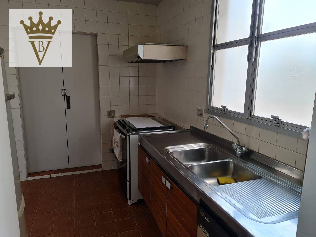 Apartamento à venda com 4 quartos, 230m² - Foto 10