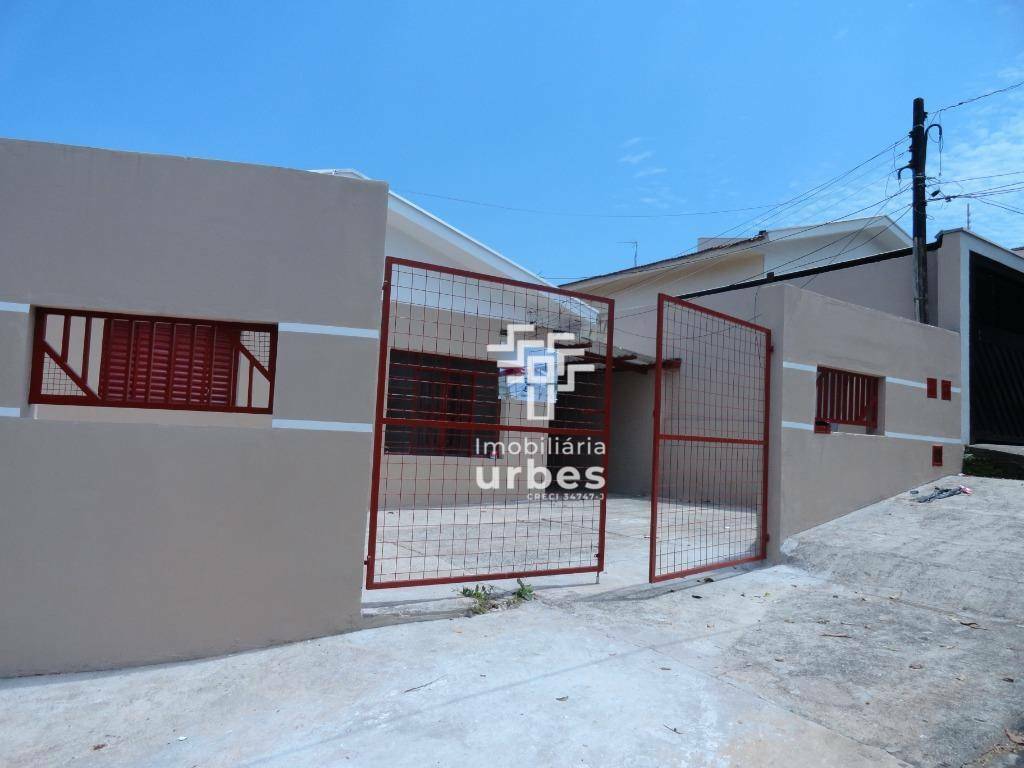 Casa à venda com 2 quartos, 183m² - Foto 1