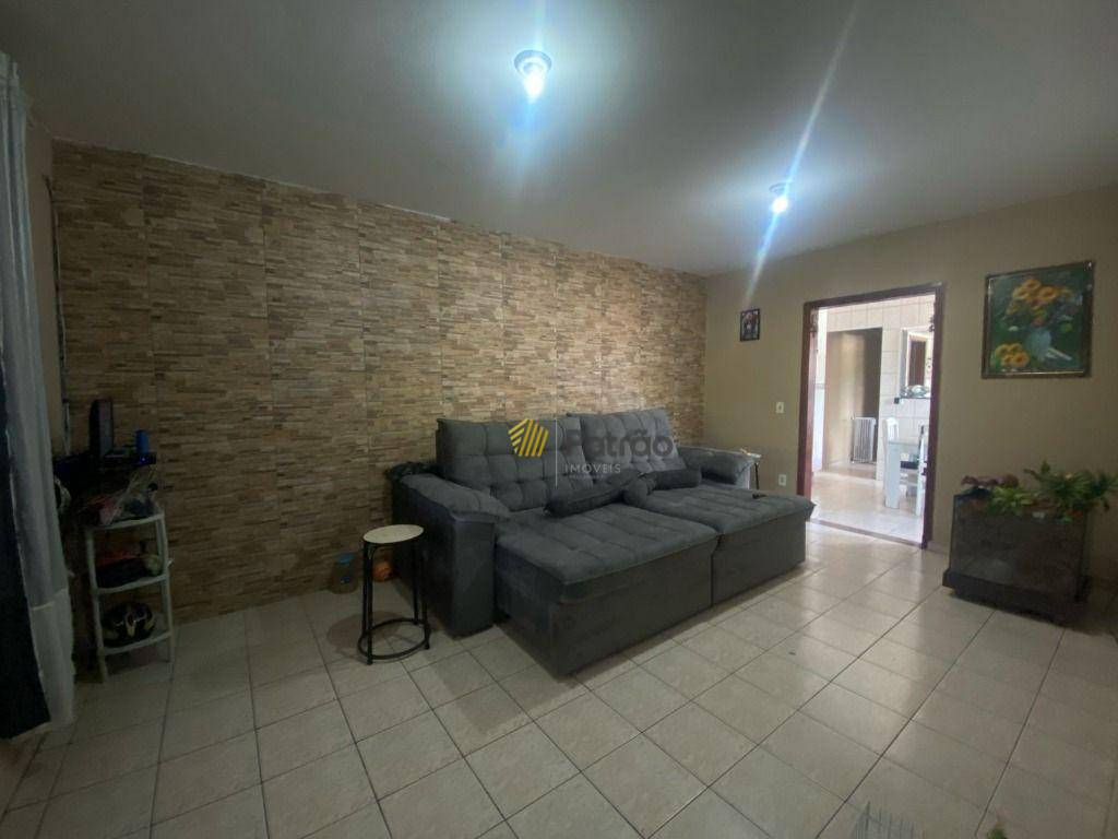 Sobrado à venda com 5 quartos, 205m² - Foto 17