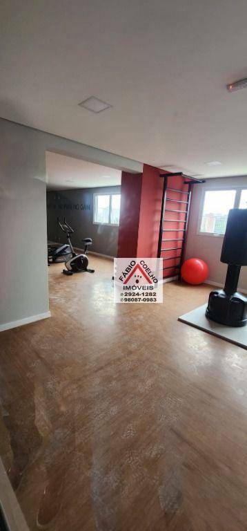 Apartamento à venda com 2 quartos, 40m² - Foto 14