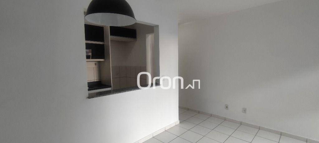 Apartamento à venda com 2 quartos, 65m² - Foto 4