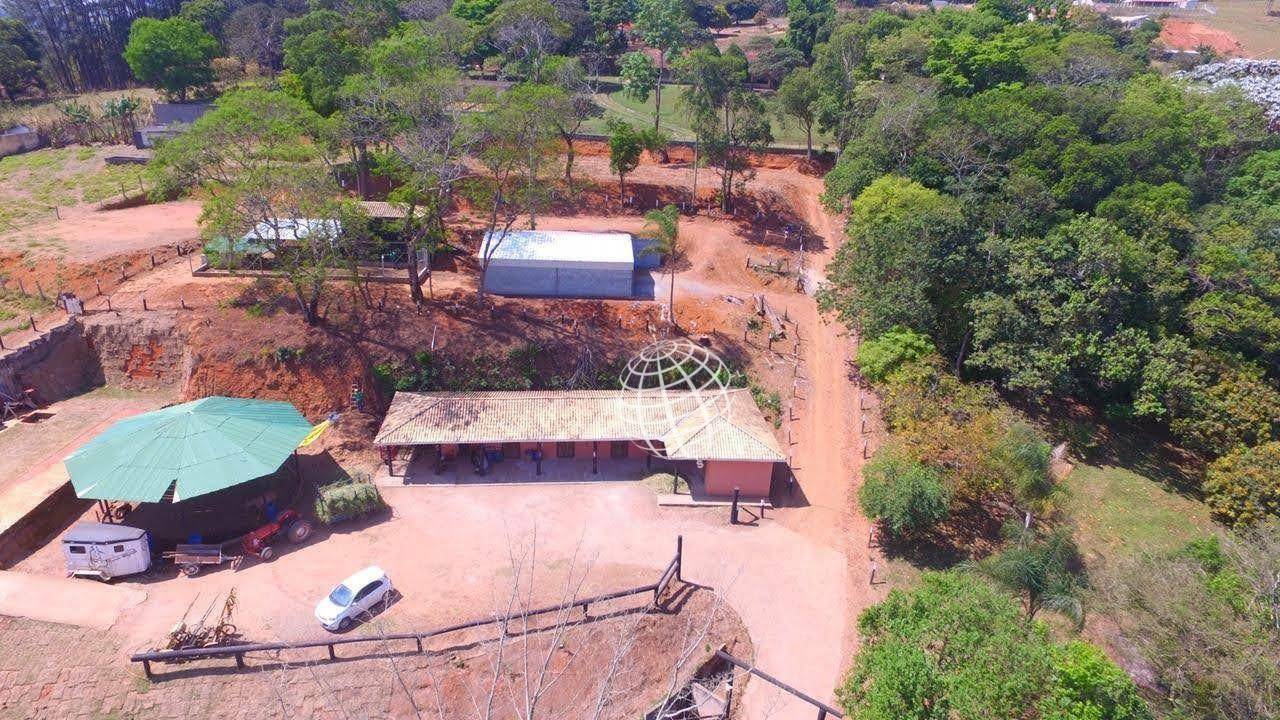 Haras e Área Rural Padrão à venda com 3 quartos, 210m² - Foto 2