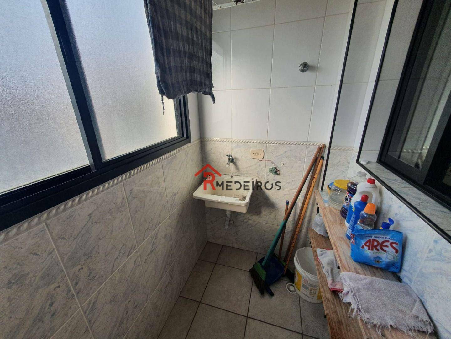 Apartamento à venda com 1 quarto, 50m² - Foto 14