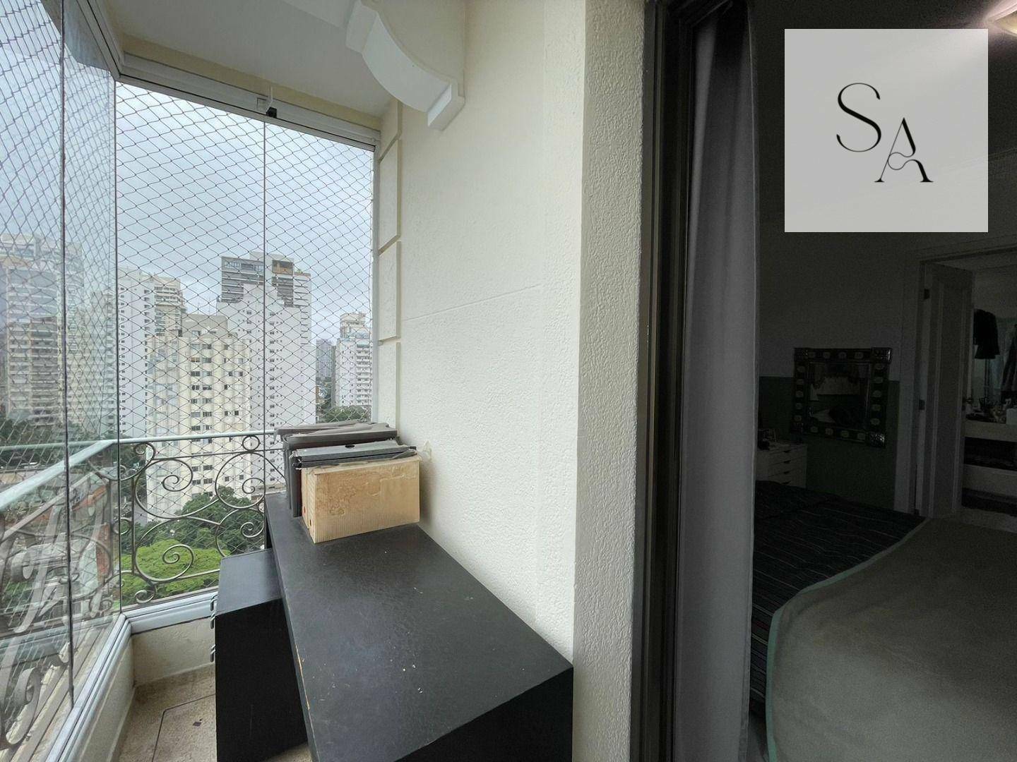 Apartamento à venda com 4 quartos, 186m² - Foto 26