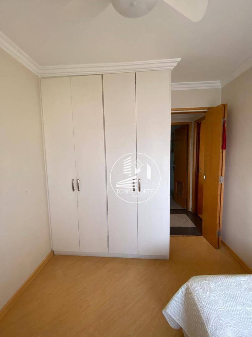 Apartamento à venda com 2 quartos, 69m² - Foto 15