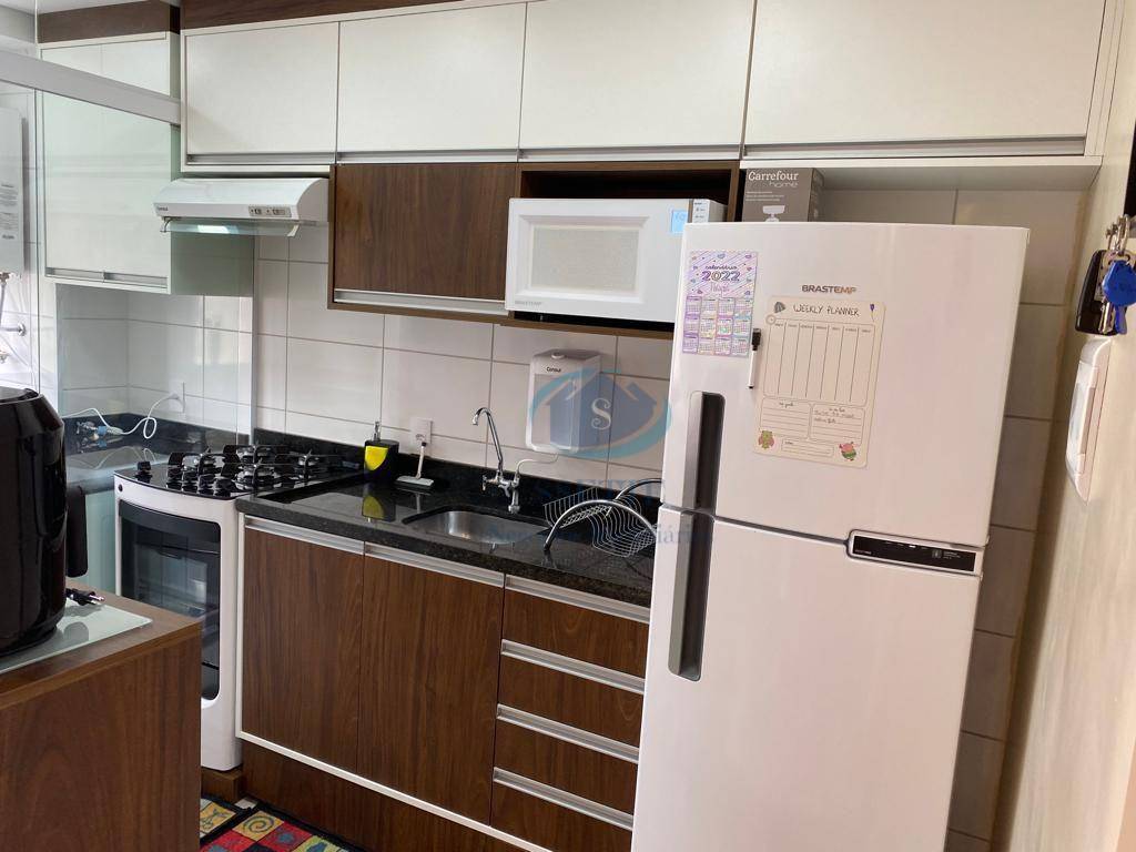 Apartamento à venda com 2 quartos, 40m² - Foto 17