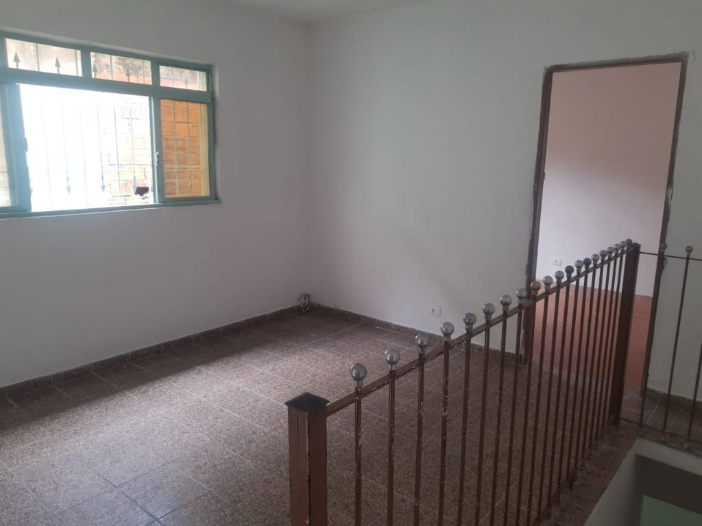 Casa à venda com 3 quartos, 121m² - Foto 6