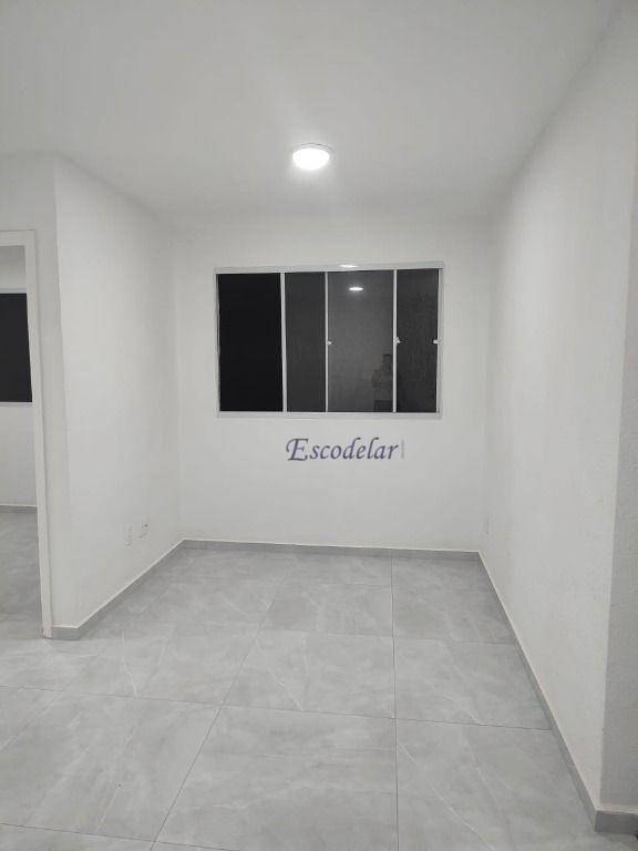 Apartamento para alugar com 2 quartos, 43m² - Foto 15