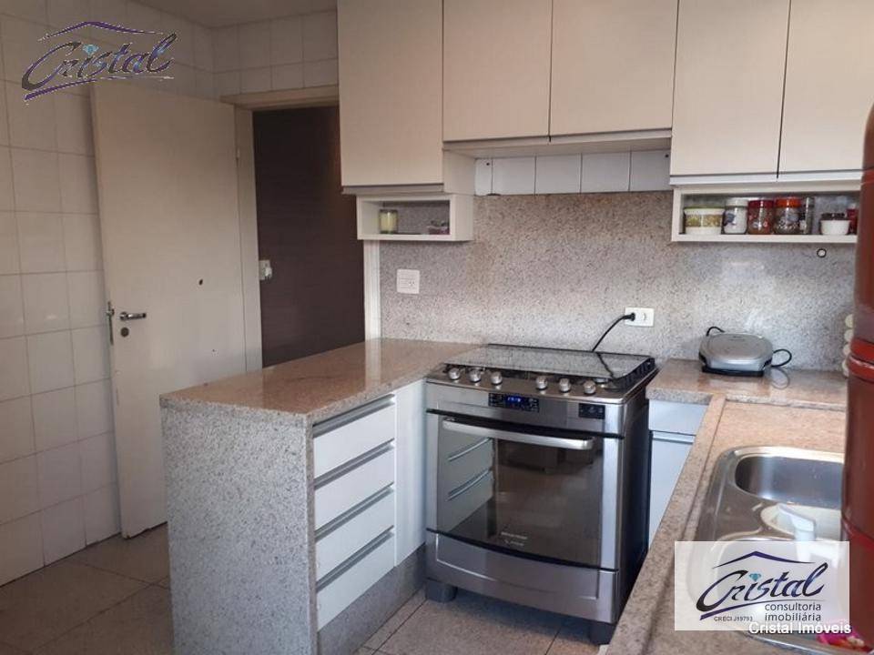 Casa à venda com 3 quartos, 250m² - Foto 5