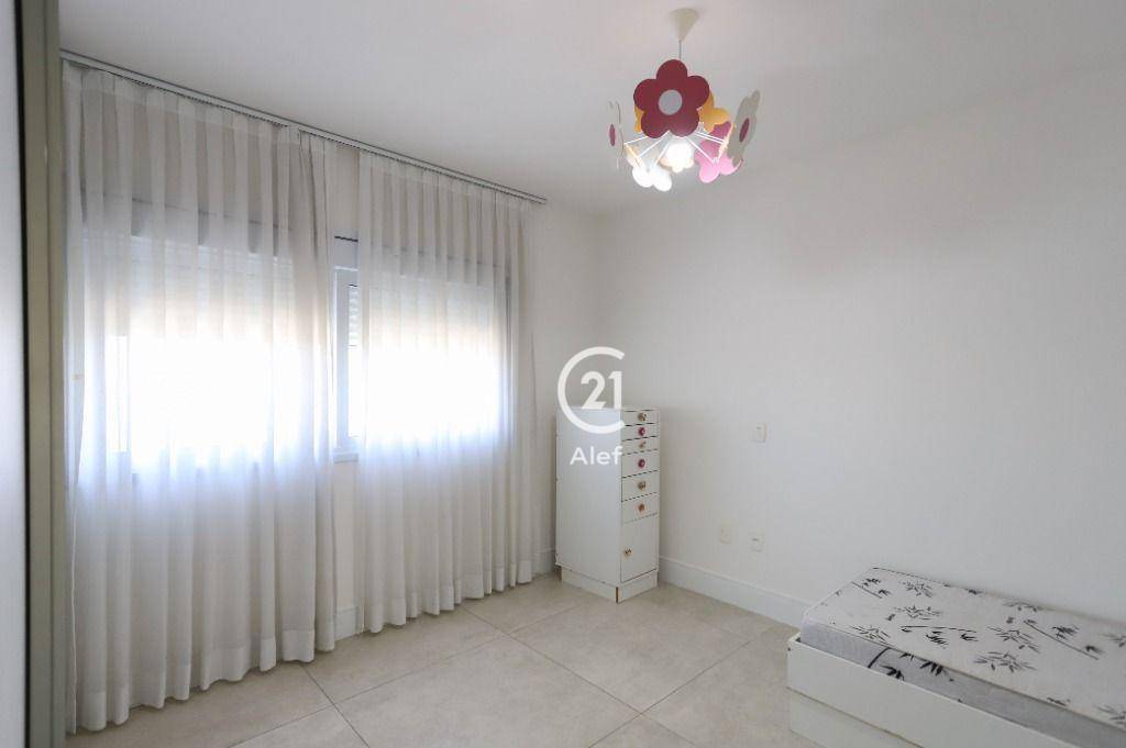 Apartamento à venda e aluguel com 4 quartos, 241m² - Foto 24