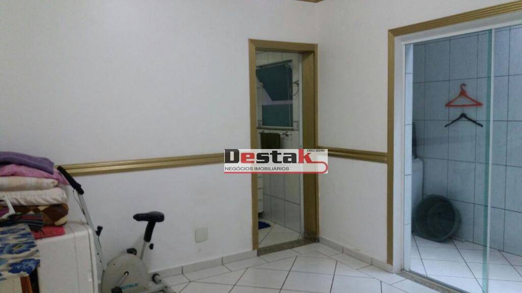 Sobrado à venda com 3 quartos, 300m² - Foto 21