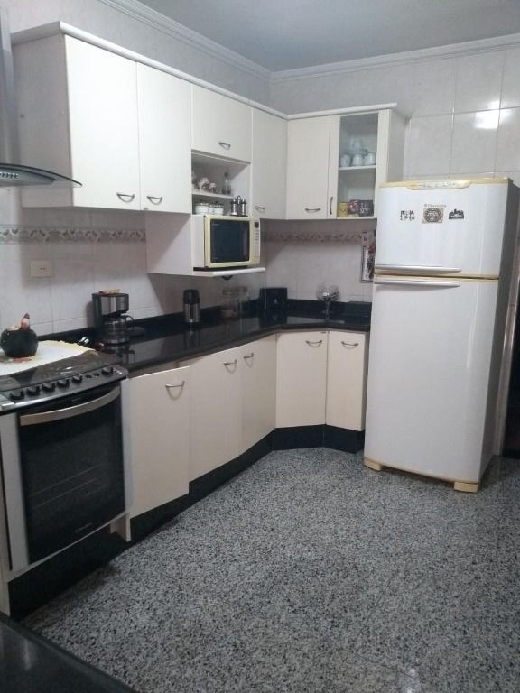 Sobrado à venda com 3 quartos, 191m² - Foto 7