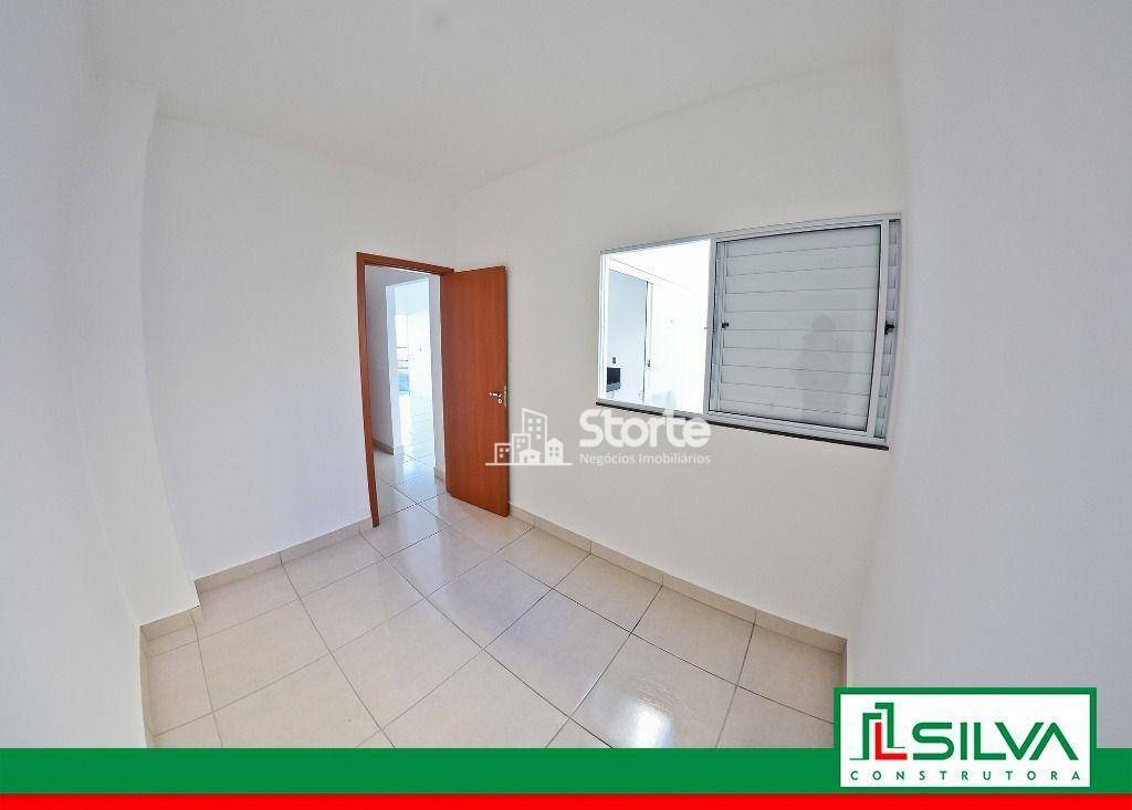 Casa à venda com 2 quartos, 51m² - Foto 24