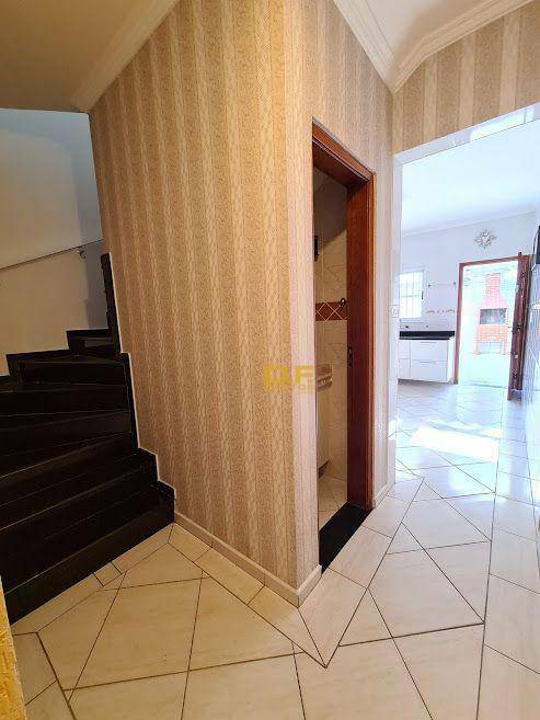 Sobrado à venda com 3 quartos, 136m² - Foto 18