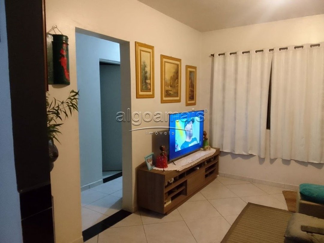 Casa à venda com 3 quartos, 180m² - Foto 9