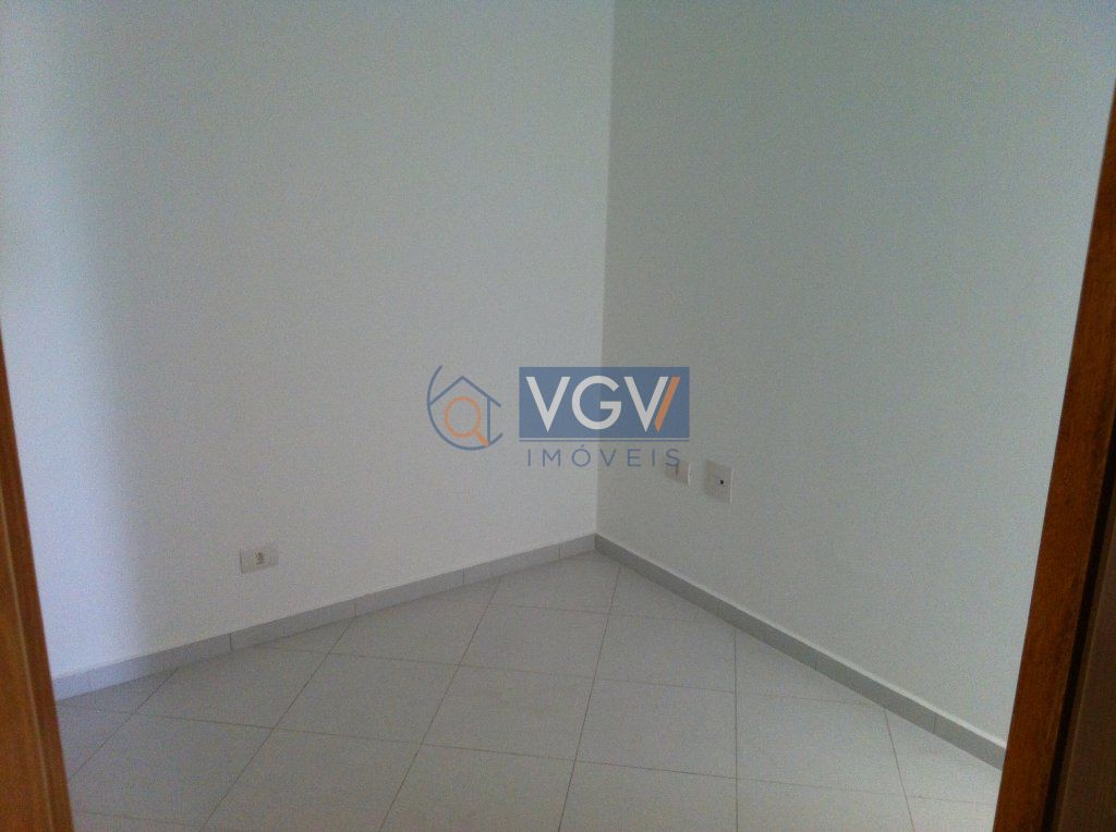 Casa à venda com 3 quartos, 124m² - Foto 12